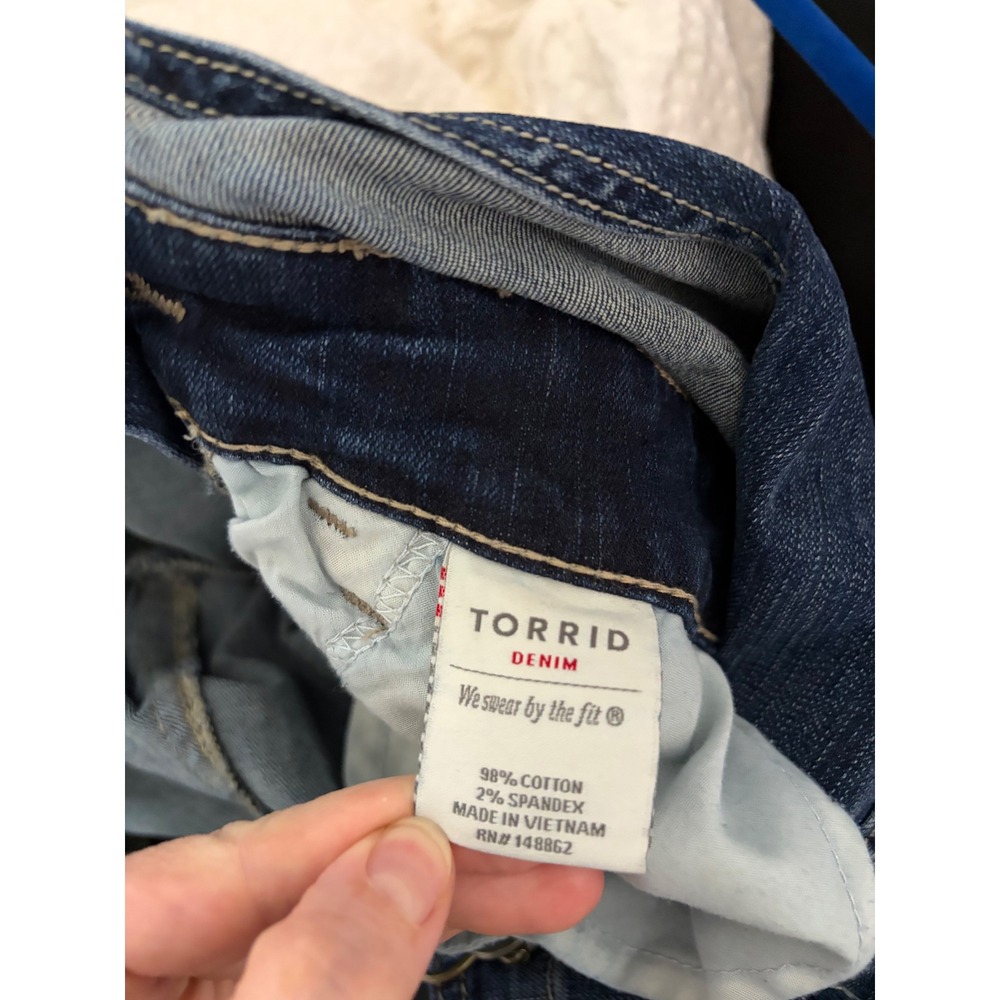 Torrid Denim Overalls Classic Medium Wash Adjustable Bib Dungarees Size 20 - Picture 10 of 11